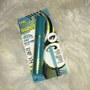 CoverGirl The Super Sizer Mascara